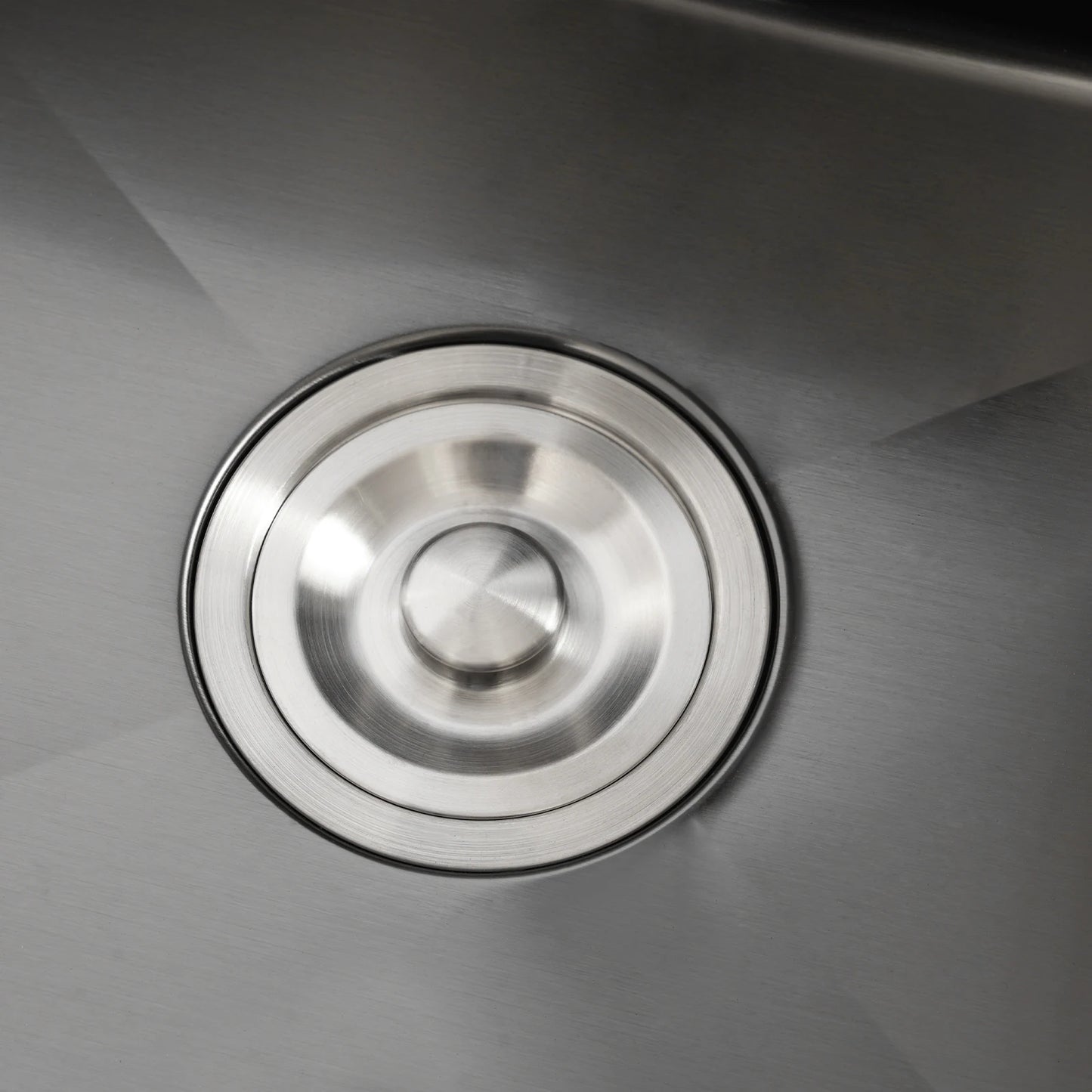 Schwarzes Küchenspülbecken-Set, Spüle aus Edelstahl 30 mit großem Fassungsvermögen und drehbarem Wasserhahn, Keramik-Ventilkern, geruchsfestes Spülbecken