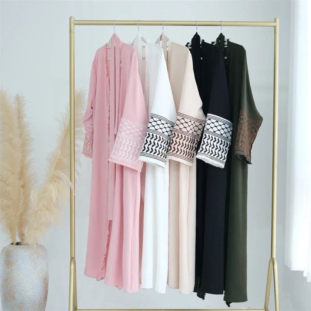Autumn New Ramadan Open Embroidery Tassel Pink Kimono Abaya Dubai Luxury Muslim Islam Kaftan Dress Abayas Women Kebaya Caftan.