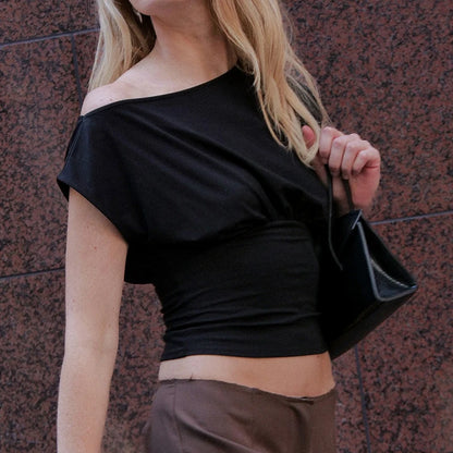 CUTENOVA Solid Color One Shoulder Slant Neck Waist Shrinking Pleated Tank Top Women'S Summer New Casual Simple Fashion Tank Top.