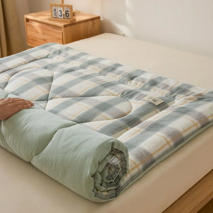 A-Class Cotton Mattress for Student Dormitories Nordic Checkered Printed Thick Cushion for Bed All-Season Single Home Decoration.