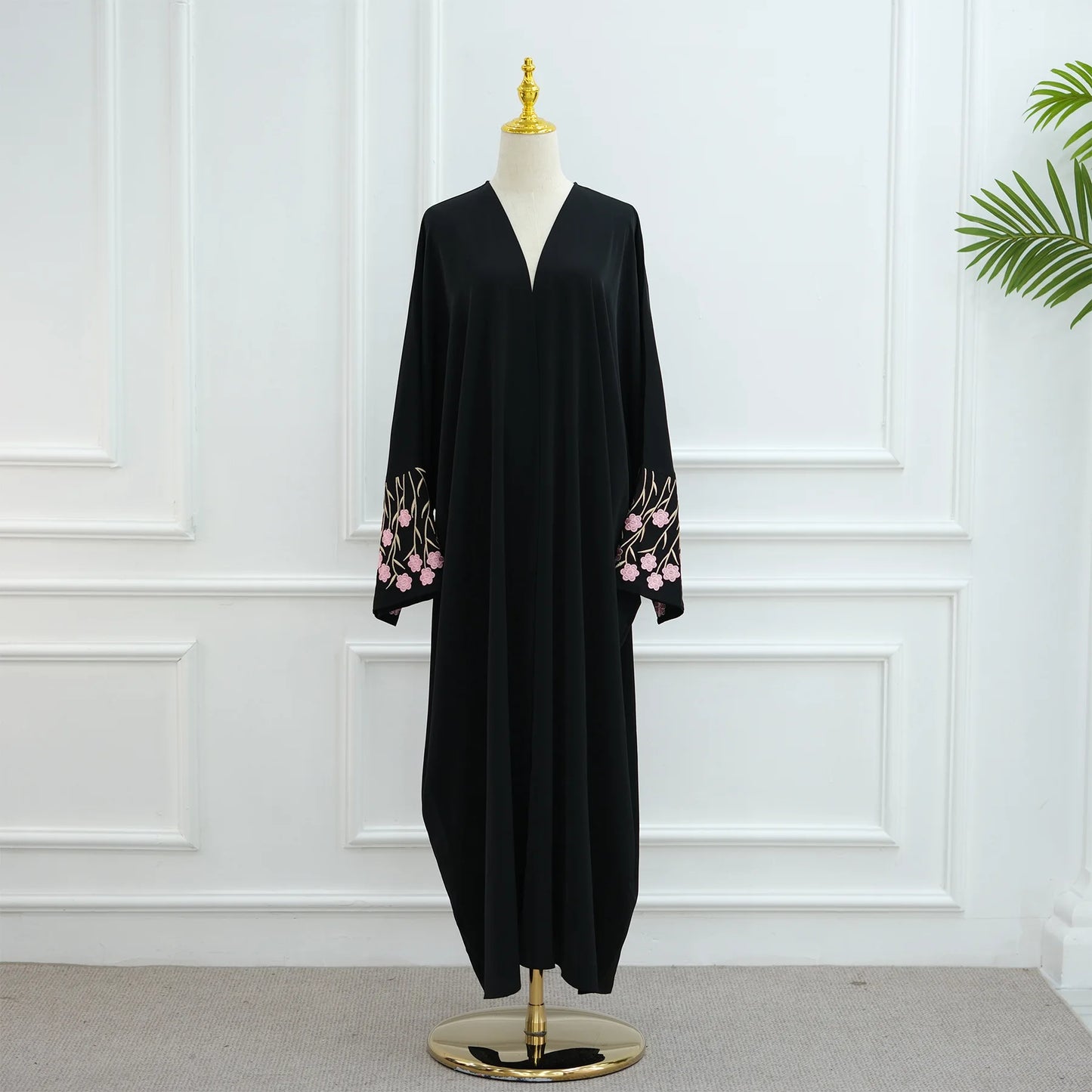 Islamic Clothes Black Flower Embroidery Abayas for Women Dubai Cardigan Muslim Saudi Open Abaya Kimono Luxury Hijab Dress Kaftan