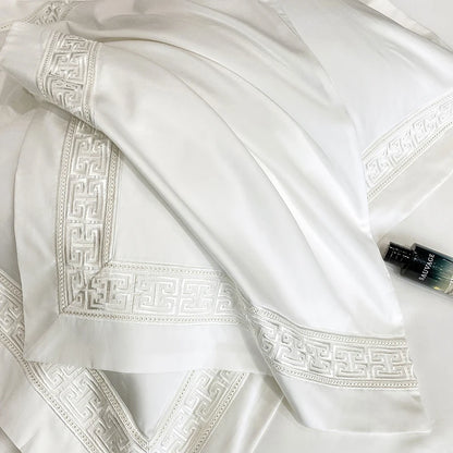 100% Egyptian Cotton White Luxury Embroidery Hotel Style Bedding Set Duvet Cover Set Flat/Fitted Bed Sheet Pillowcases 4Pcs.