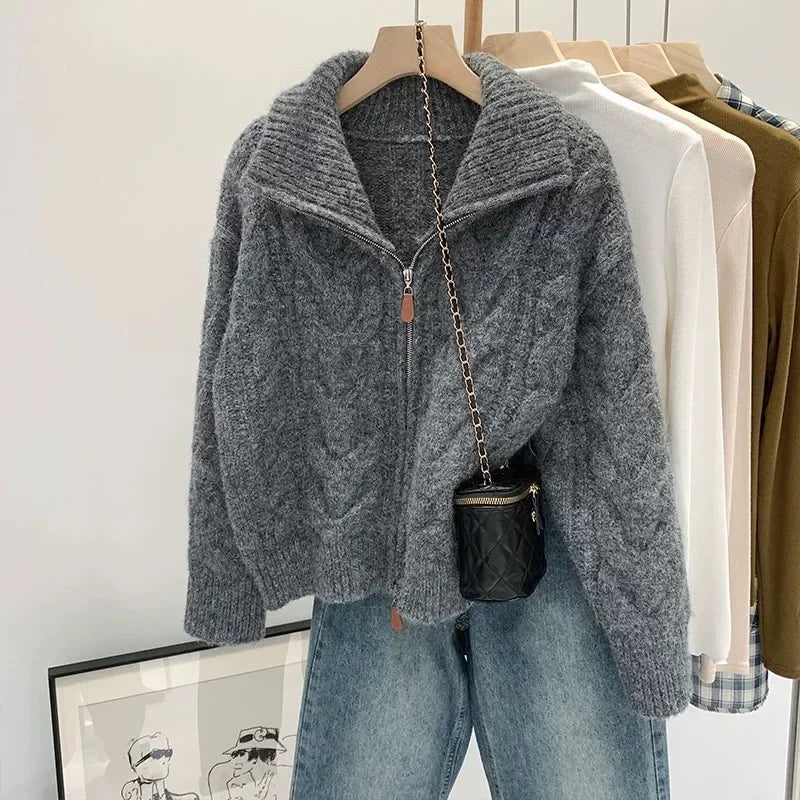 Women Autumn Winter New Lazy Style Loose Knitted Cardigan Retro Solid Color Double Zipper Turn-down Collar Sweater New Women Top.