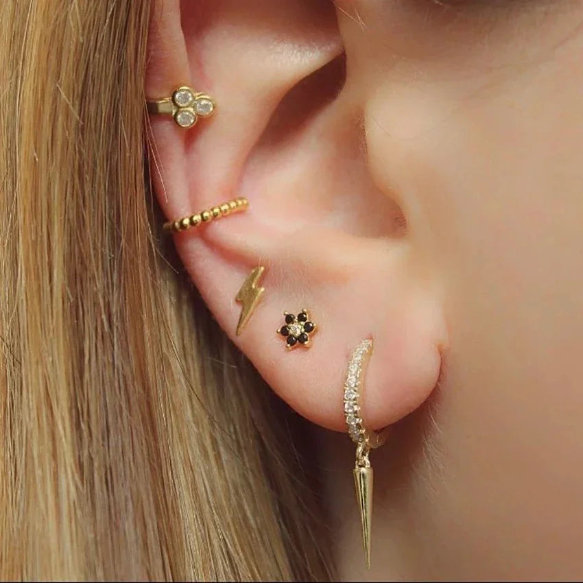 Silver Gold Color Hoop Earring Trendy Punk Hip Hop Rivet Ear Rings for Women Gothic Party Jewelry Pendientes Orecchini 2025.