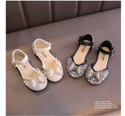 Girls Party Shoes Elegant Rhinestone Fashion Children's Leather Shoes Versatile Sweet Kids Princess Wedding Dress Flats Sandals.