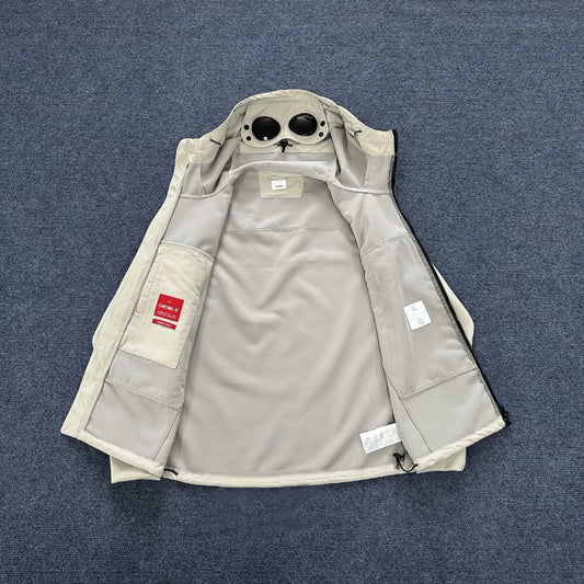 2025 Italian CC Glass Black Button Brand Style Men's Fleece-lined Windbreaker Jacket Zippered Suitable For Outdoor Sports Hoodie.