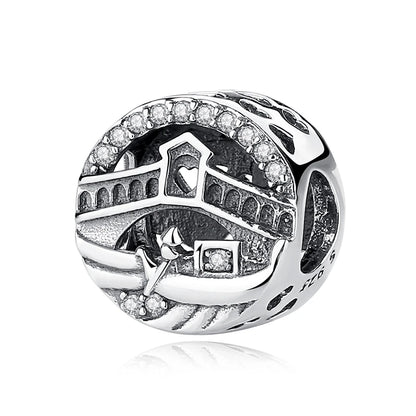 Original 925 Sterling Silver Charms Love Travel London Bus Suitcase Paris Beads Fit Brand Bracelets Necklaces Women DIY Jewelry.