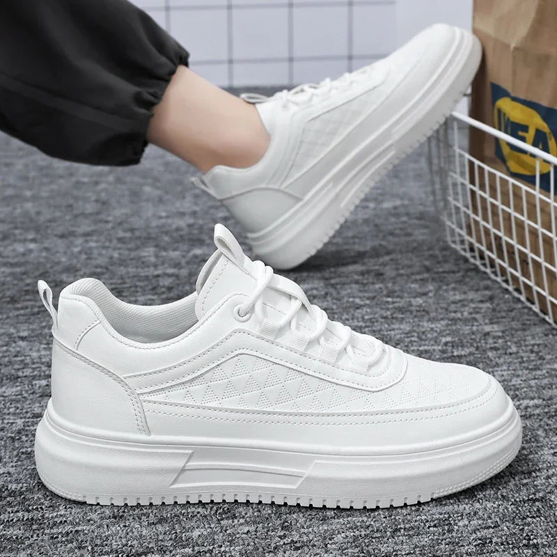Fashion White Men Casual Sneakers Outdoor Platform Runing Shoes Breathable Mens Sport Shoes Light Walking Shoes Tennis Shoes.