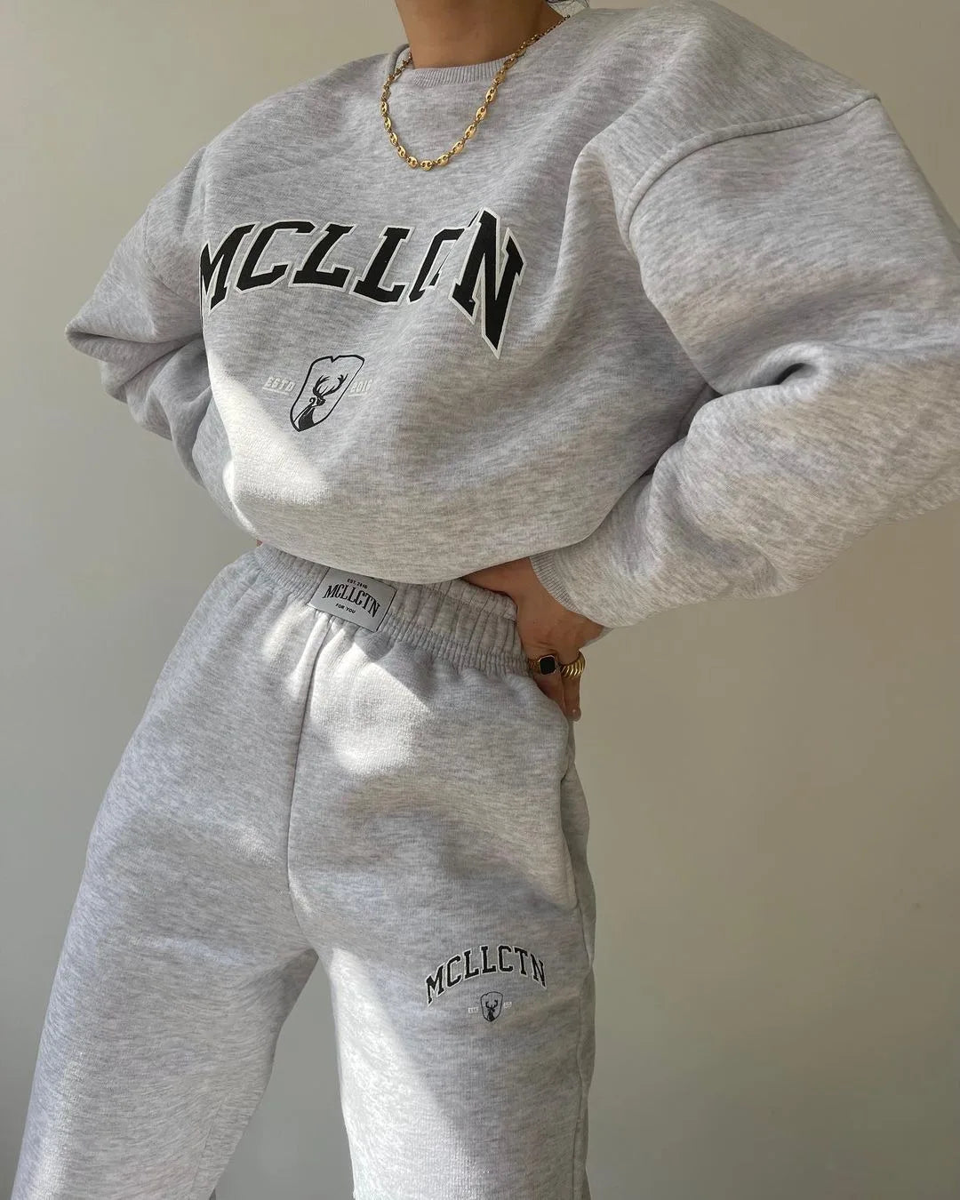 Warm Suit Autumn Winter Women Solid Set Elegant O-neck Pullover Hoodie And Pocket Trousers Two-Piece Set Lady Casual Loose Sets