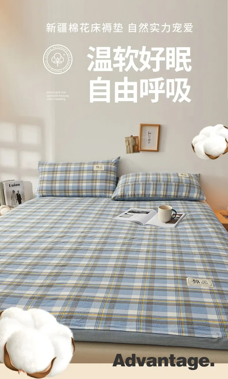 2024 removable and washable Xinjiang cotton mattress mattress fish scale net thickened winter quilt student dormitory mattress.