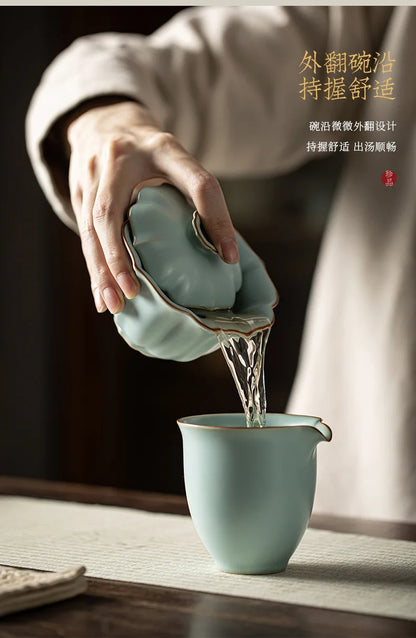 155ml Imitation Song Dynasty Azure Ru Kiln Gaiwan Porcelain Bowl Tea Bowl Tea Tureen Tea Brewing Cover Bowl Chinese Tea Set Gift