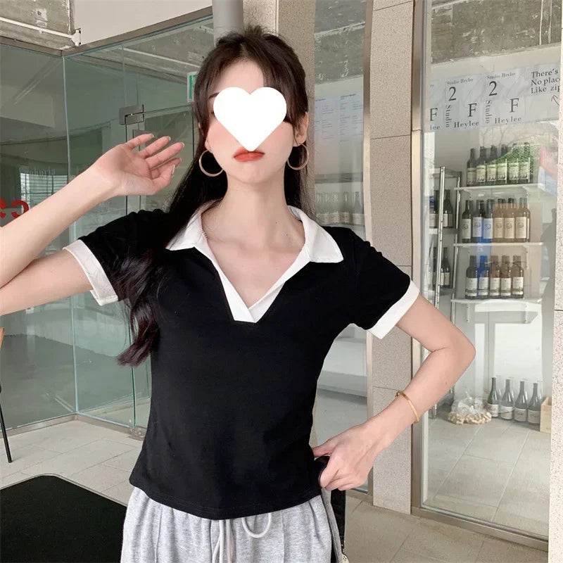 Plus Size Slimming Effect plus Size Women's Polo Neck T-shirt 200 Pounds Large Code College Style Top for plus Size Women.