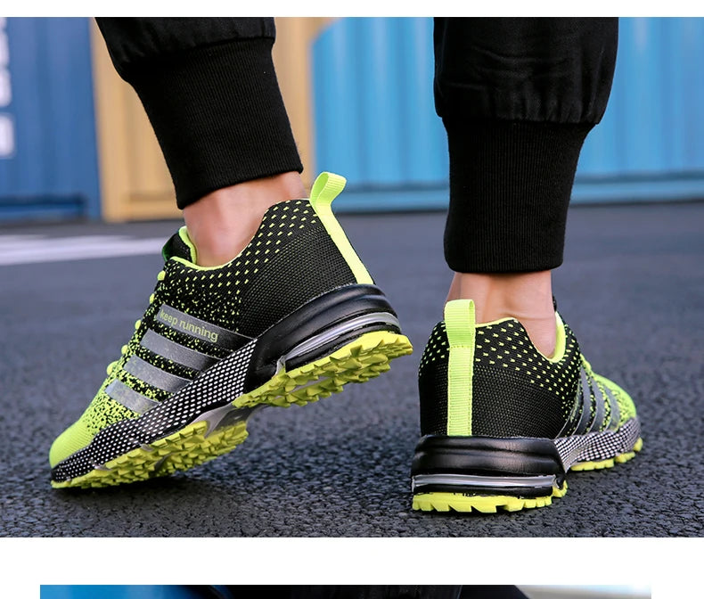 New fashionable plus-size men's casual sports shoes, walking and running shoes, tennis vulcanized men's shoes