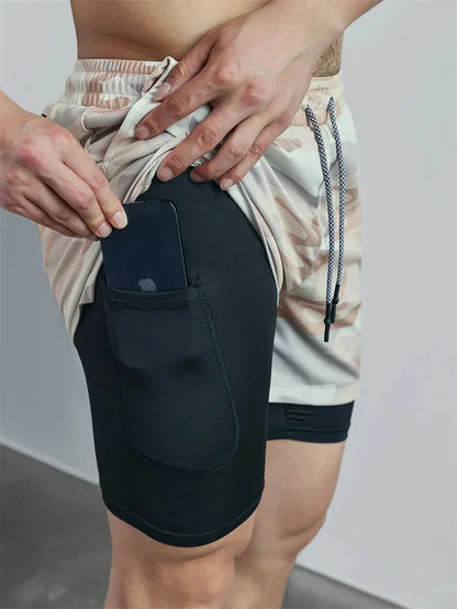 NEW Men's Multiple pockets Fitness Shorts Casual Sports Loose Breathable double-decker Shorts men Mesh Camouflage Running Shorts.