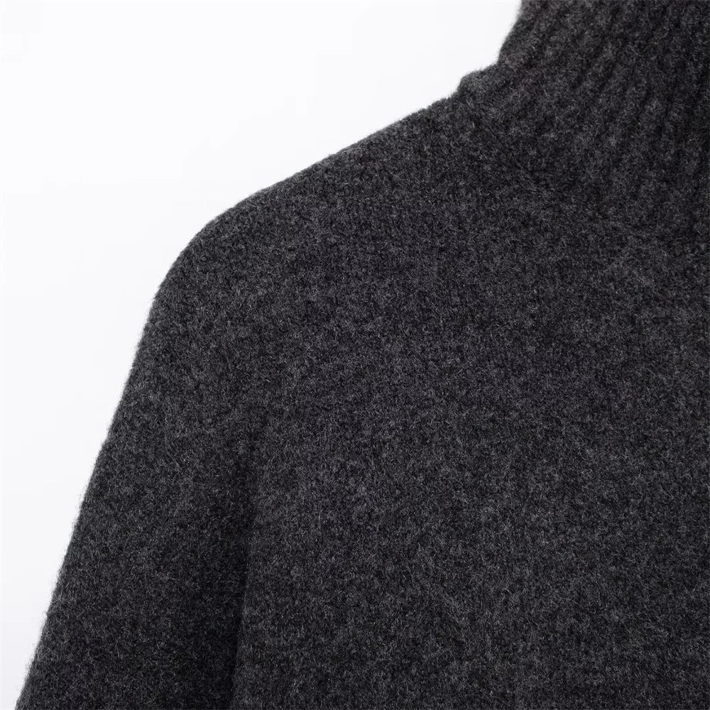 Women's Knitted Sweater Round Neck Long Sleeve Solid Color Autumn New Warm Sweater.