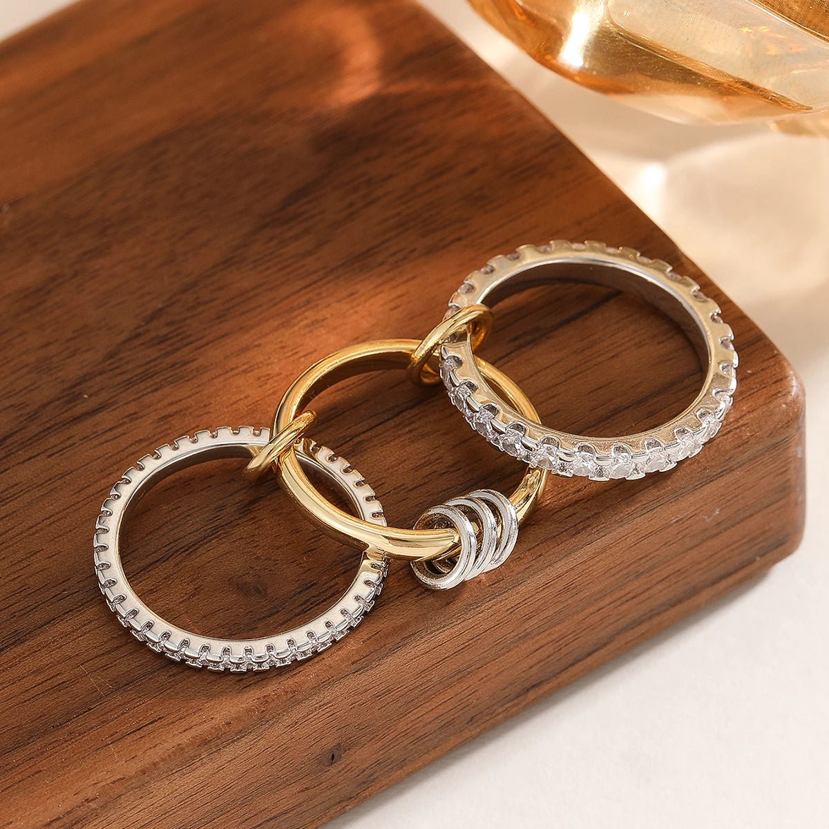 A Niche Two-Color Four-Ring Copper Jewelry Ring, Hypoallergenic, Ins Style, Stacking Artifact, Suitable For Young Women.