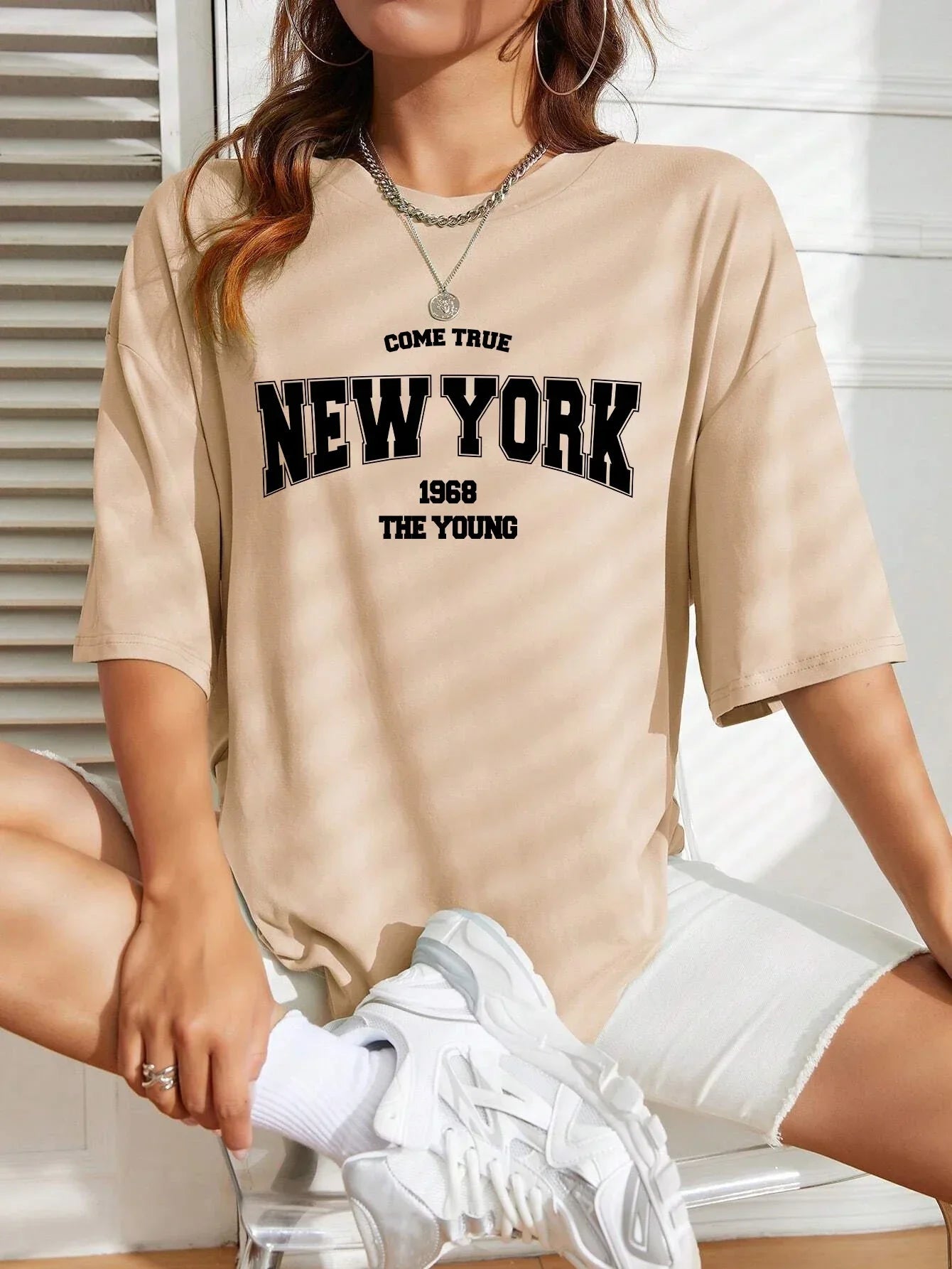 Wenn Jahr 1968, The New York Young Woman T-Shirt, Mädchen, Übergröße, tägliches Top, weibliche Kreativität, Streetshirt, individuelle Freizeitkleidung.