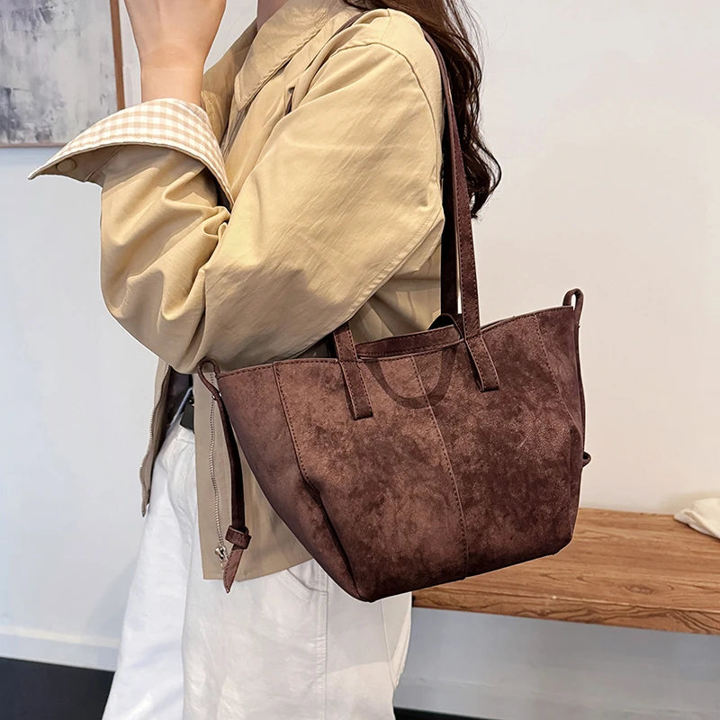 LEFTSIDE Small PU Leather Shoulder Bags for Women 2025 Luxury Designer Crossbody Bag Females Brand Retro New Handbags and Purses.