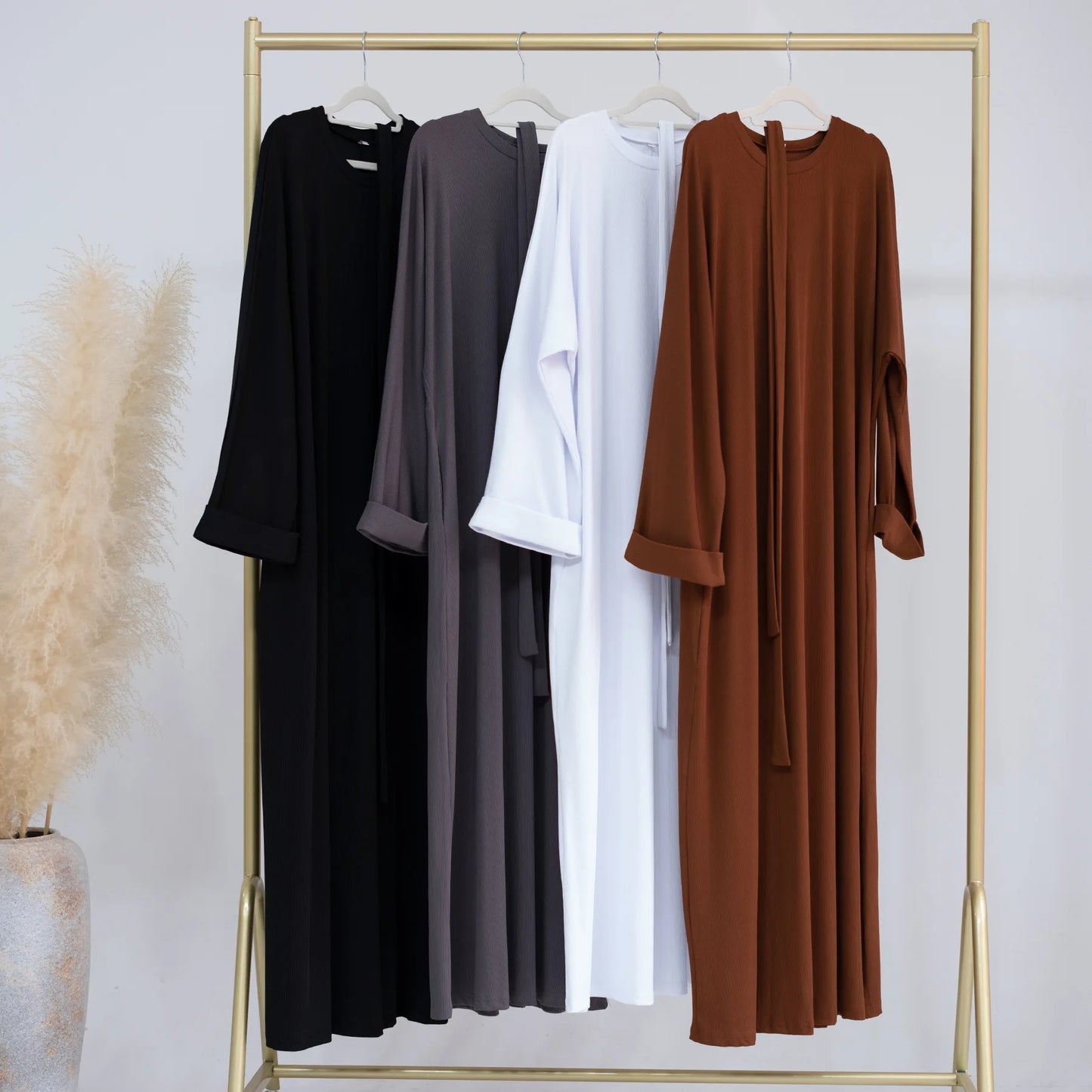 Saudi Arab Turkish Autumn Winter Knitted Dress For Women Jalabiyat Solid Comfortable Belted Casual Muslim Ramadan Robe.