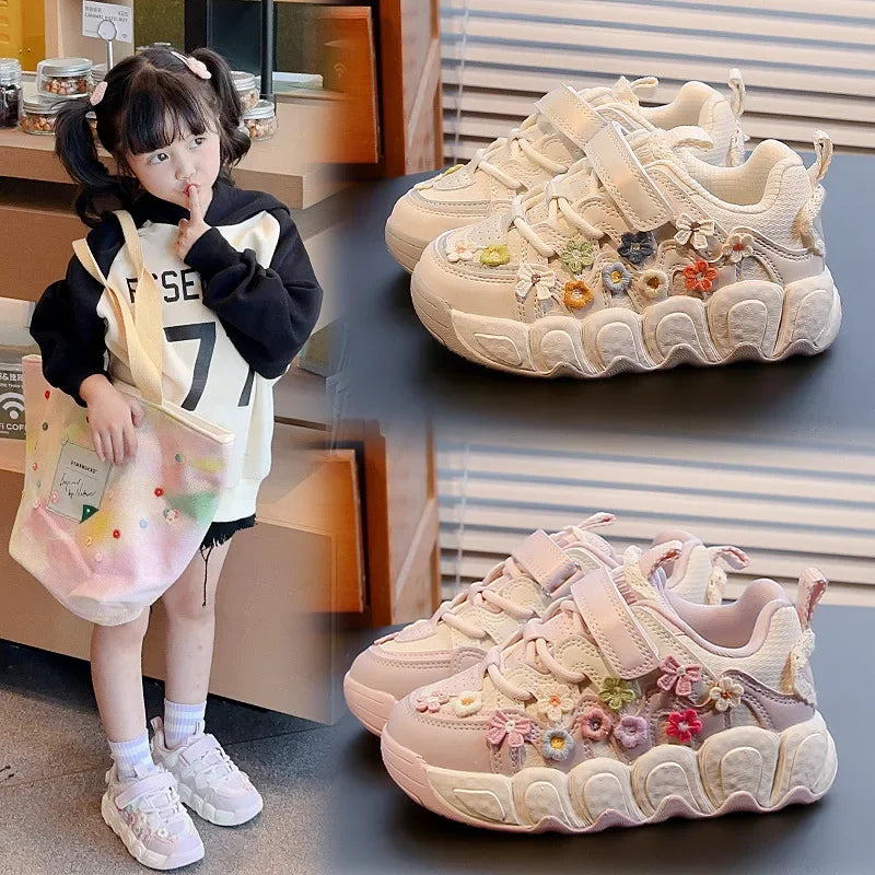 Kids Princess Shoes Thick Soft Sole Trendy Girls Sports Shoes Sweet Embroided 2024 New Fashion Children Sneakers with Flowers.