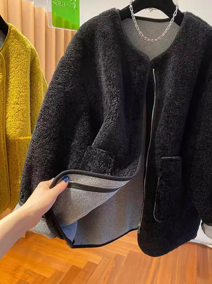 Hochwertige Lammwolljacke für Damen, lockerer warmer Samtmantel, 2025, neuer Frühling und Herbst, große Taschen, modische Oberbekleidung, M-3XL.