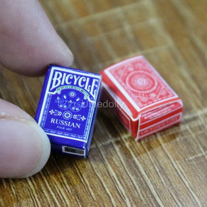 1 Set 2 Boxes Mini 1/12 Scale Dollhouse Miniature Poker Card Pretend Play House Decoration for BJD OB11 Doll Accessories.