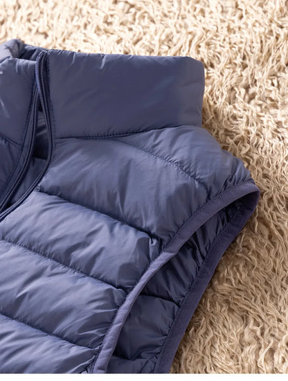 12 Farben 90% weiße Enten Daunen Frauen ärmellose Jacken 2023 Neuankömmlinge weibliche ultraleichte packbare Weste Frauen Mäntel.