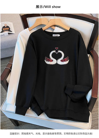 175 kg Übergröße Damen Büste 170 Herbst Lose Rundhals Langarm Diamant Schwan Sweatshirt Schwarz Weiß 5XL 6XL 7XL 8XL 9XL.