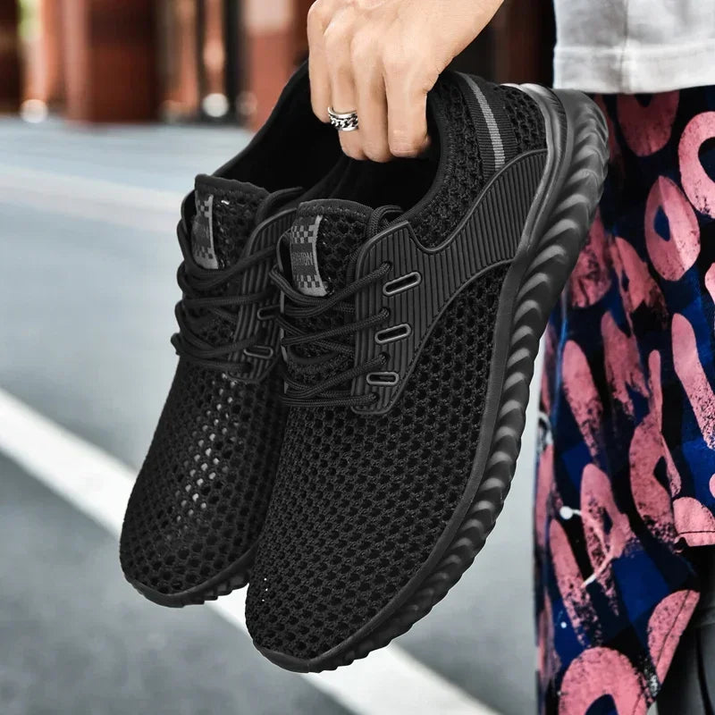 Sommer Herren Sneakers atmungsaktive und leichte Herren Casual Tennis Sneakers Hollow Mesh Herren Laufschuhe Tenis Masculino.