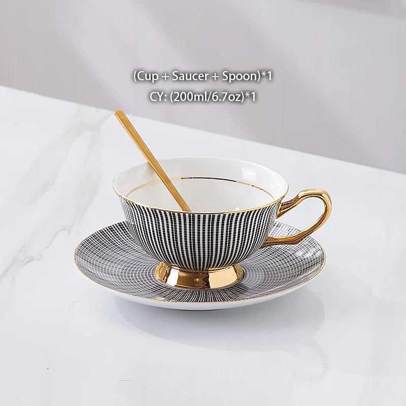 Bone China Tea Cup Saucer Spoon Set 200ml Elegant Coffee Cup Gold Porcelain Tea Set Ceramic Teacup Cafe Espresso Cup British Mug