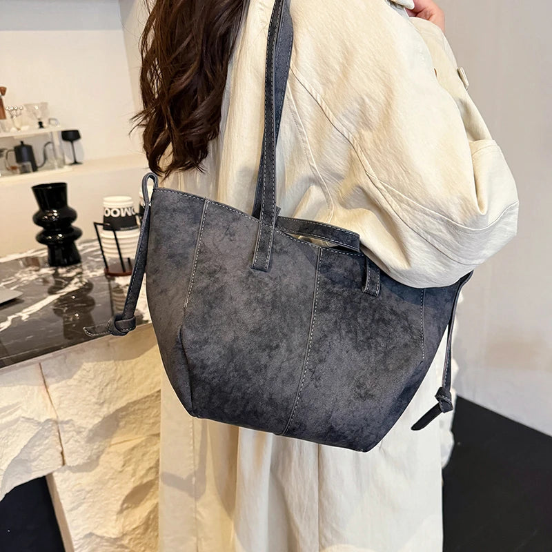 LEFTSIDE Small PU Leather Shoulder Bags for Women 2025 Luxury Designer Crossbody Bag Females Brand Retro New Handbags and Purses.