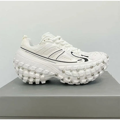 Fashion Brand Men's Or Women's Thick-soled Sports Shoes 2025 Spring New Rivet Design Couple Sports Shoes Breathable Casual Shoes.