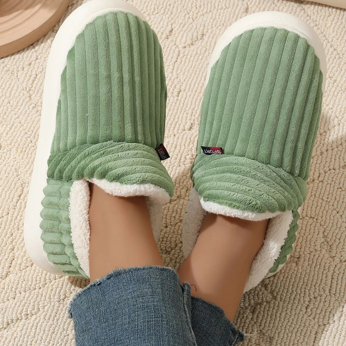 Bebealy New Winter Men Slippers Warm Cotton Shoes Men Indoor Fluffy Fuzzy Men Boots Outdoor Nonslip House Ankle Boots Shoes Men.