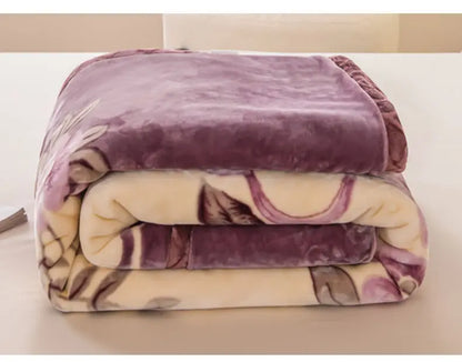 Nordic Style Geometric Printed Blanket Two Person Winter Thickened Quilt Coral Fleece Material Easy To Maintain Plush Bed Sheets.