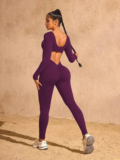 Long sleeve trousers jumpsuits, back cut design, beautiful hip line, clothing suitable for sports and exercise.