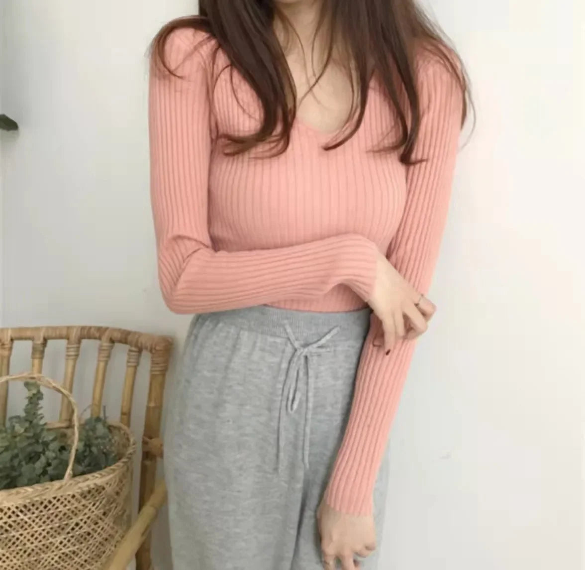 2025 einfarbig Schlank Pullover Koreanische Herbst Winter V-ausschnitt Pullover Mode Lässig Langarm Gestrickte Pullover Frauen Kleidung