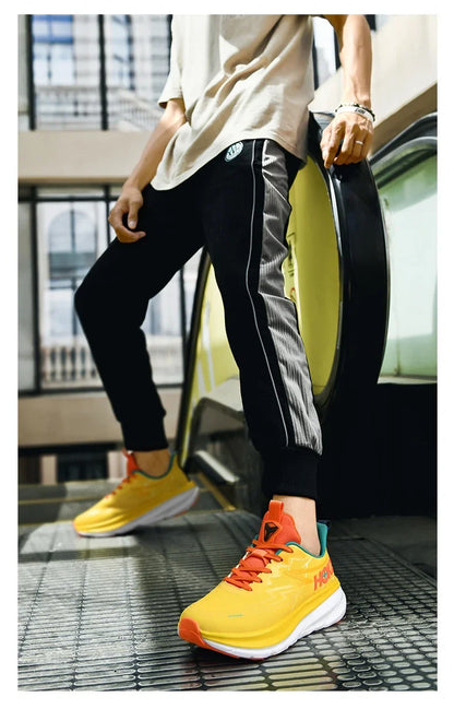 Men's Running Shoes Cushioning Outdoor Non-Slip Jogging Breathable Trainer Race Sneakers Luxury shoes Mesh Couple Off-road Shoes.