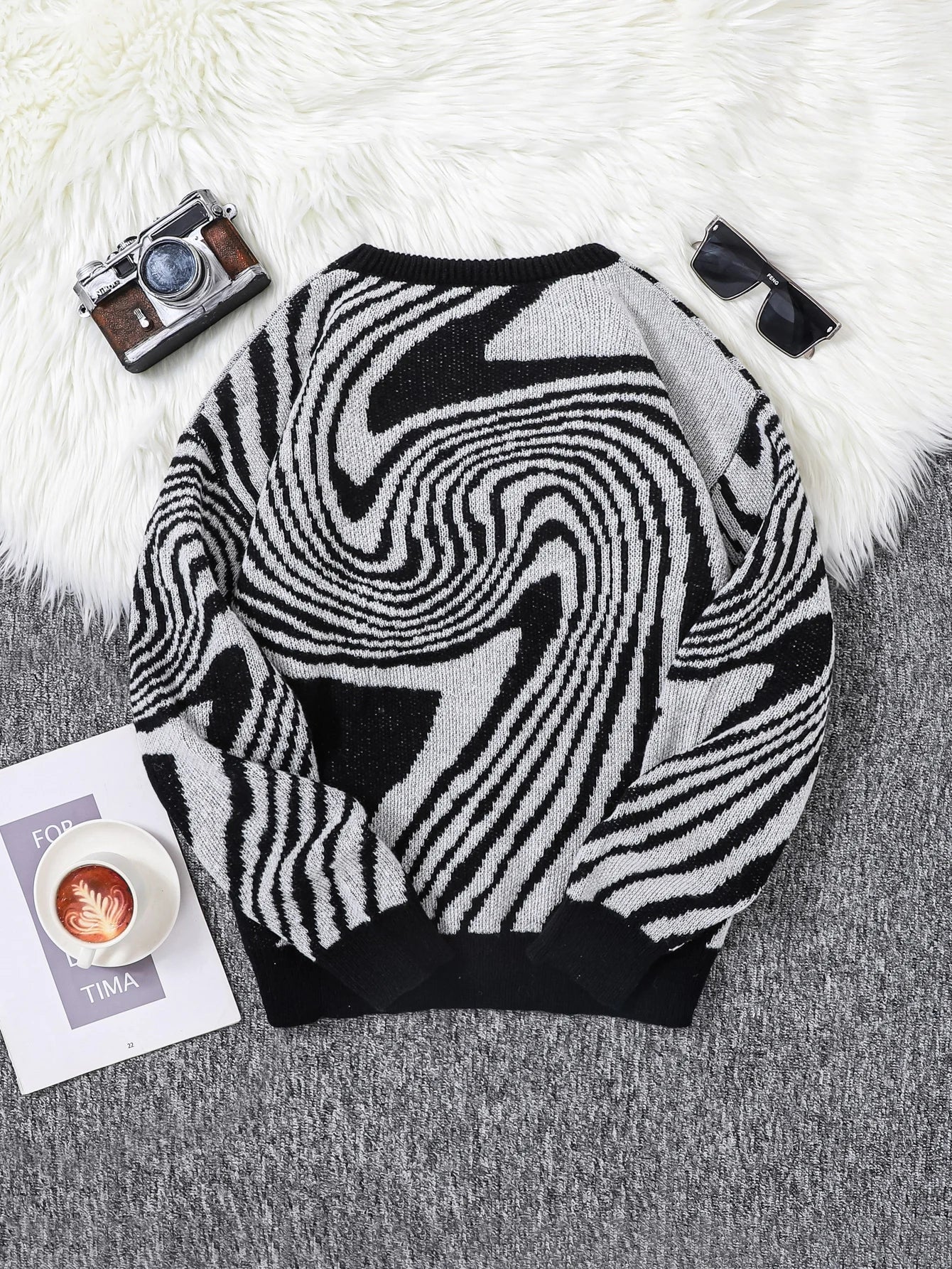 New Popular Street Ripped Abstract Starry Sky Pattern Pullover Ripped Sweater Casual Round Neck Knitted Men's Pullover