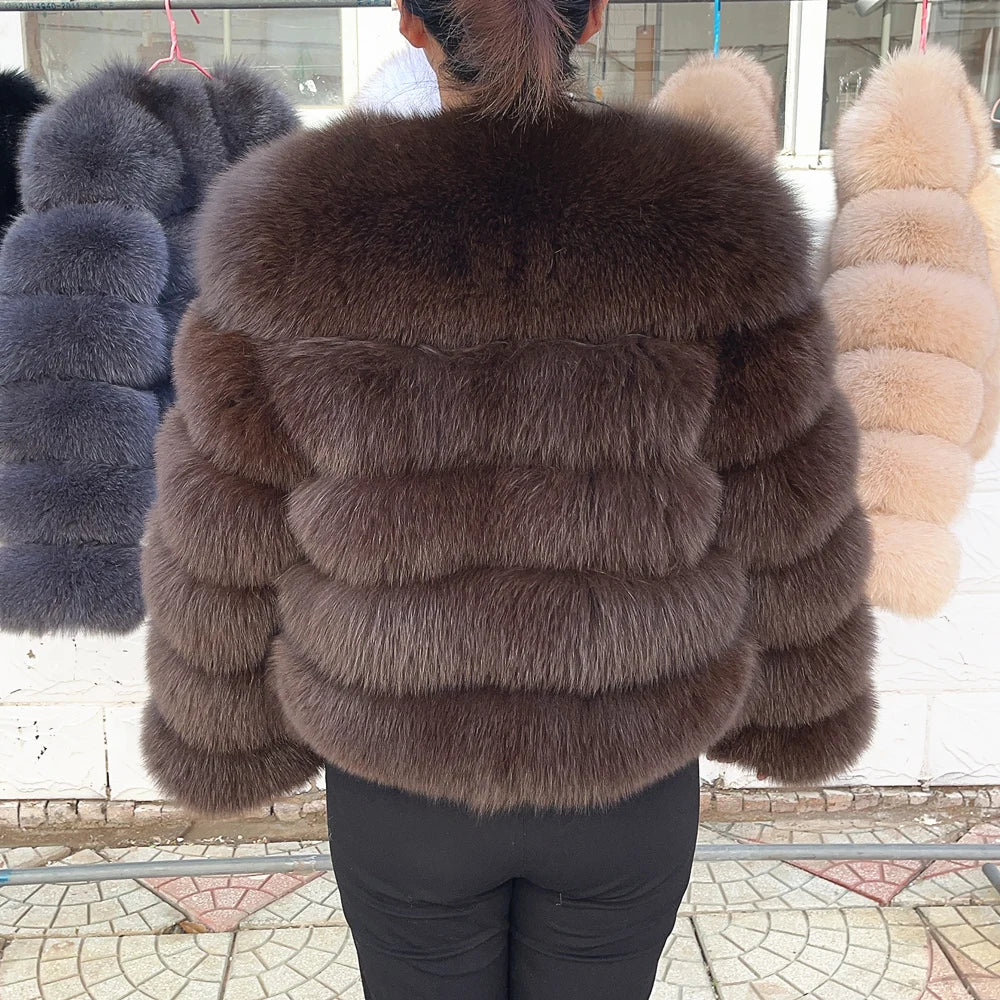 QUEENTINA Fuchspelzmantel Echt Winter Damen Neue Mode Flauschig 2025 Leder und Haut Weiße Kleidung Natürlich Neu in Mäntel und Jacken.