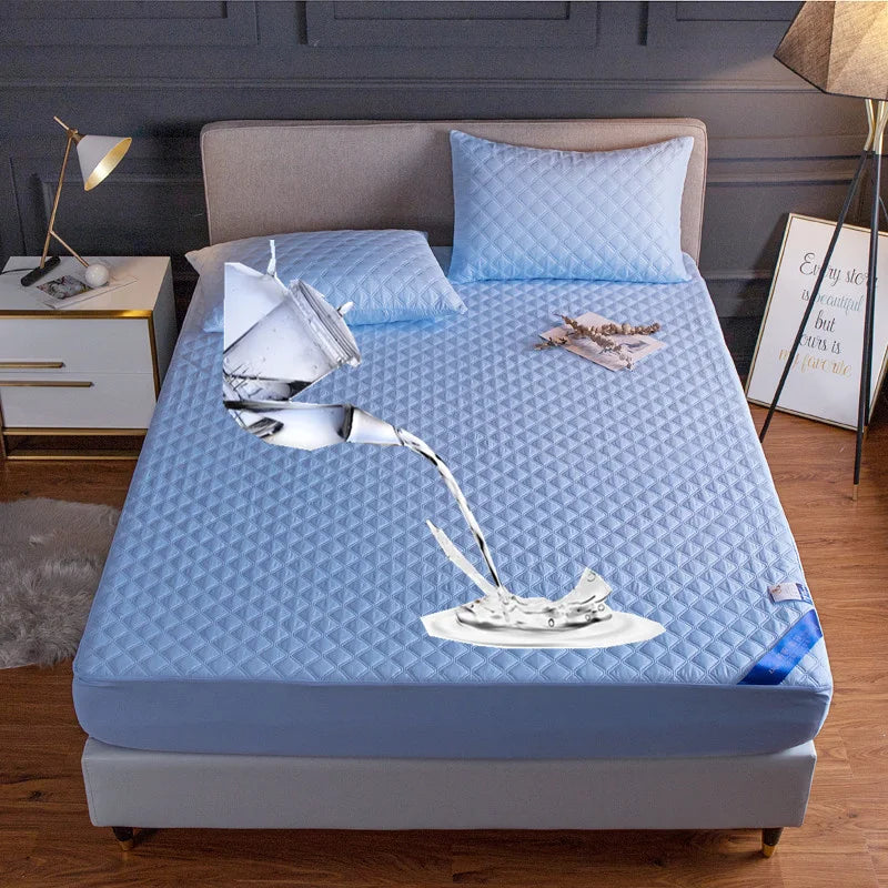 New Quilted Waterproof Mattress Cover Solid Color Waterproof Antibacterial Breathable Elastic Band Fixed Mattress Cover.