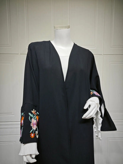 Arabian Embroidery Robe Muslim Women One Size Dubai Fashion Outer Wear Abaya Pleated Splicing Dress.