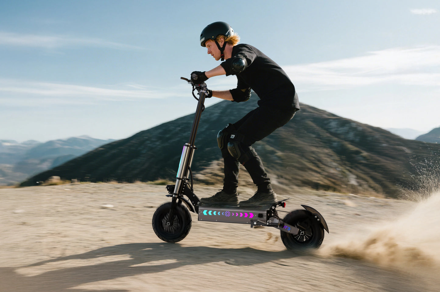 OOTD T90 Foldable Adult Electric Scooter, 85km/h E-Scooter, 4200W Electric Kick Scooter, 60V 31.2Ah Skateboards Kickboard, 100km