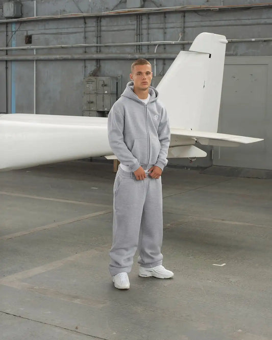 Men Monochrome Sporty Casual Suit Set Minimalist Versatile for Youth Comfortable Fabric Simple Stylish Everyday Wear Lightweight.