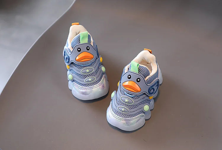 Children Led Casual Shoes Cute Cartoon Duck Sneakers Toddler Glowing Tennis Shoes Boys Girls Breathable Mesh Sports Shoes Sapato.