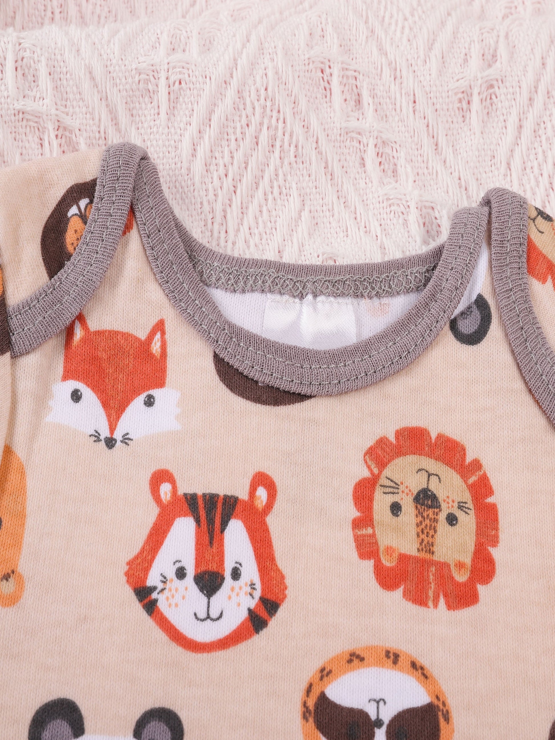 3PCS Sommer Jungen und Mädchen Nette Muster Hoodie Set Kurzarm Dreieck Overall Neugeborenen Baumwolle Bequeme Overall Pyjamas.