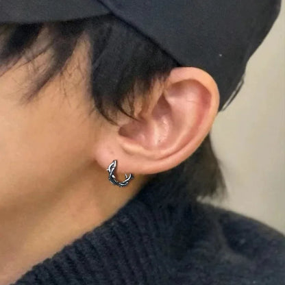 Hiphop Punk Thorn Hoop Earrings for Man Women Classic Piercing Ear Cartilage Tragus Simple Huggie Hoop Rock Jewelry Gift.