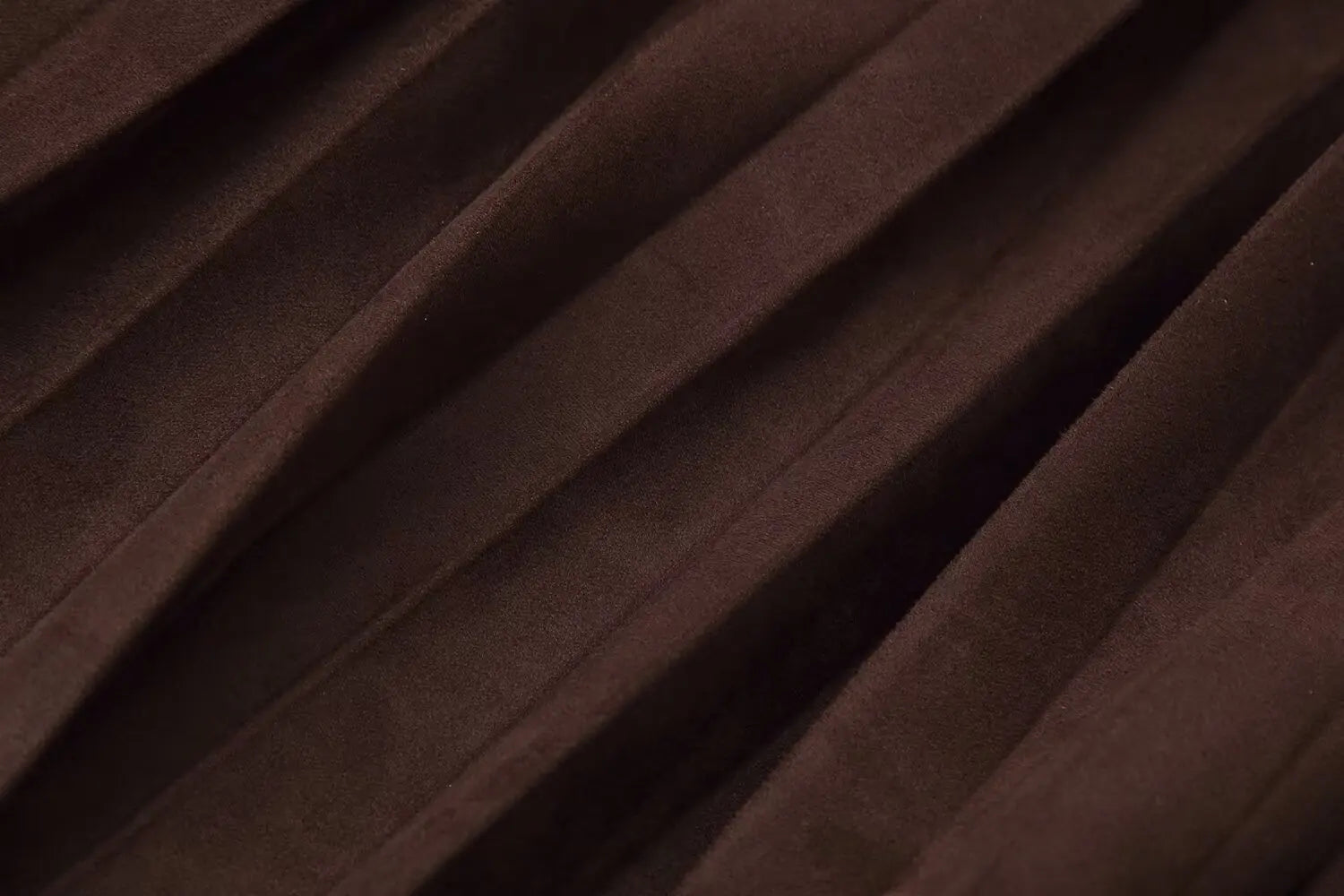 European and American style autumn new fashion trend casual simple women's matching belt suede effect pleated midi skirt.