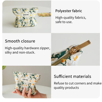 White Embroidery Daisy Women's Makeup Bag Portable Coin Purse Key Case Cosmetics Lipstick Storage Bag Commuter Liner Bag Ins.
