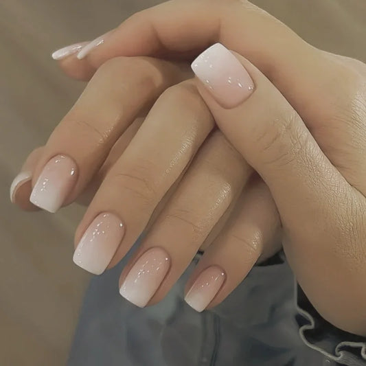 Glossy Press on Nails Set Short Oval Shiny Gradient French Nail Art Design Reusable Full Cover Fake Nails with Glue for Girls.