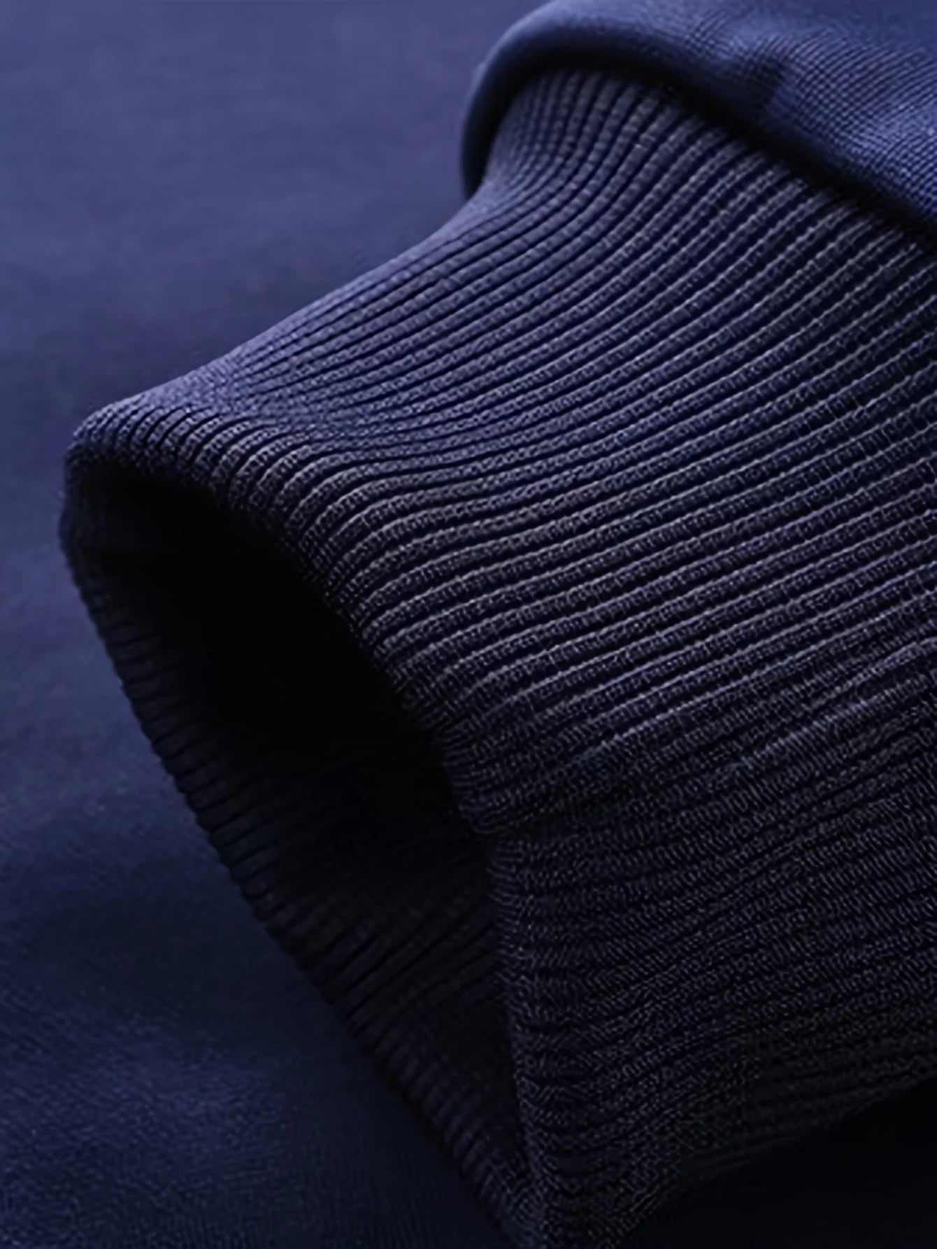 Men's winter thickened  jacket with hood for outdoor sports Suit leisure running fitness warmth two-piece set.